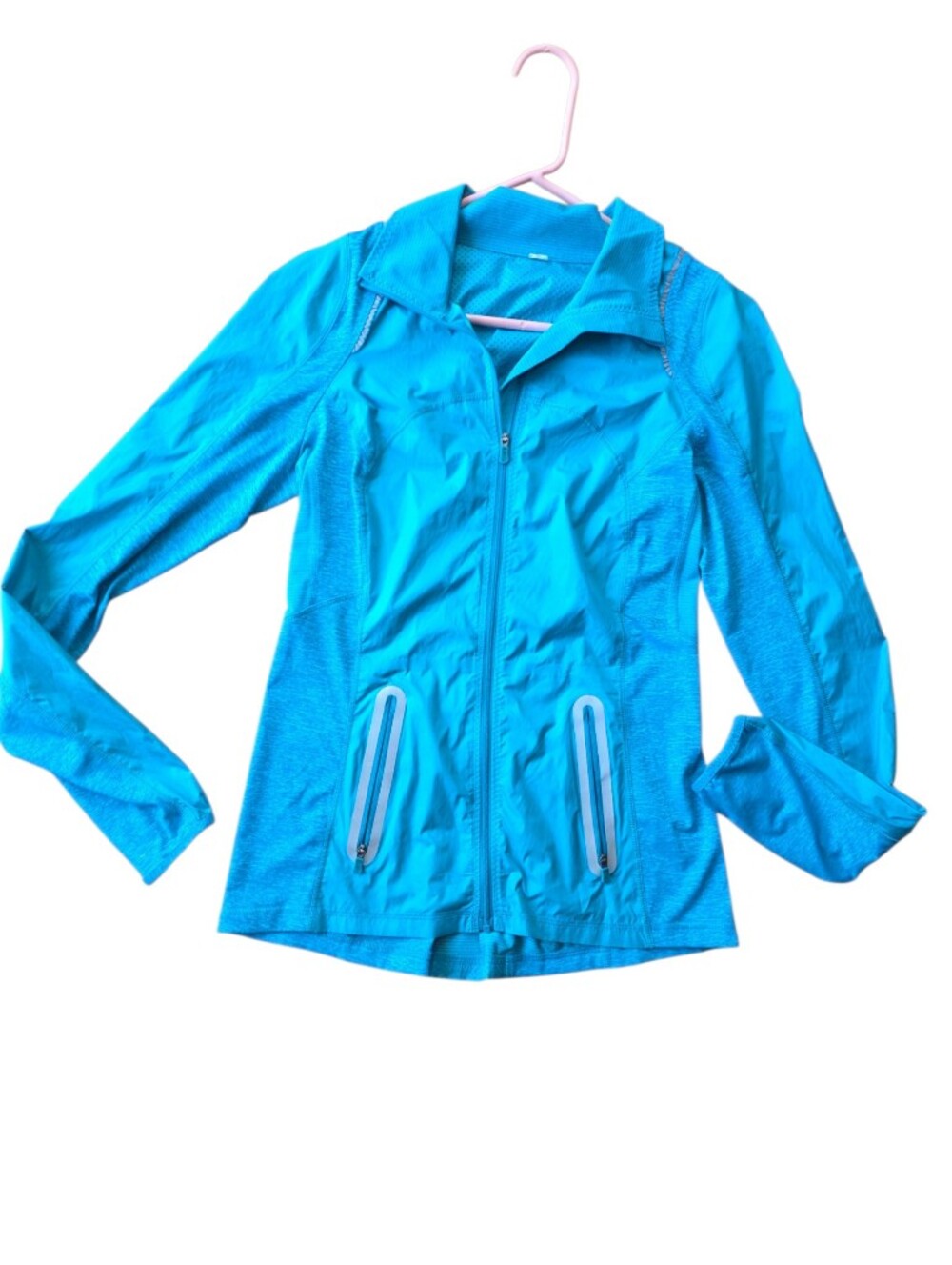Lululemon Women’s Lightweight Blue Active Zip Jacket With Reflective Accents